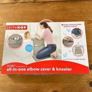 Skip Hop All-In-One Elbow Saver & Kneeler